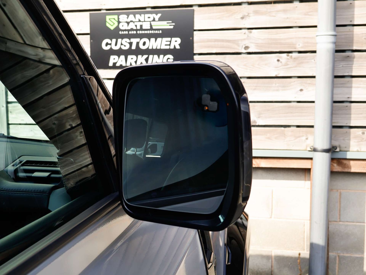 Used Land Rover Defender 2023 for sale - 77963166: Photo 46