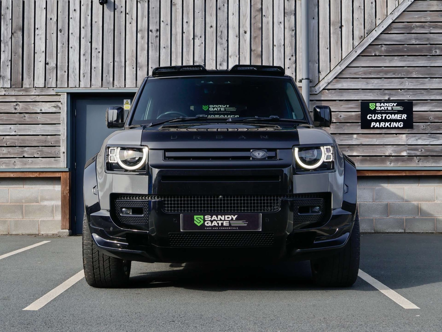 Used Land Rover Defender 2023 for sale - 77963166: Photo 5