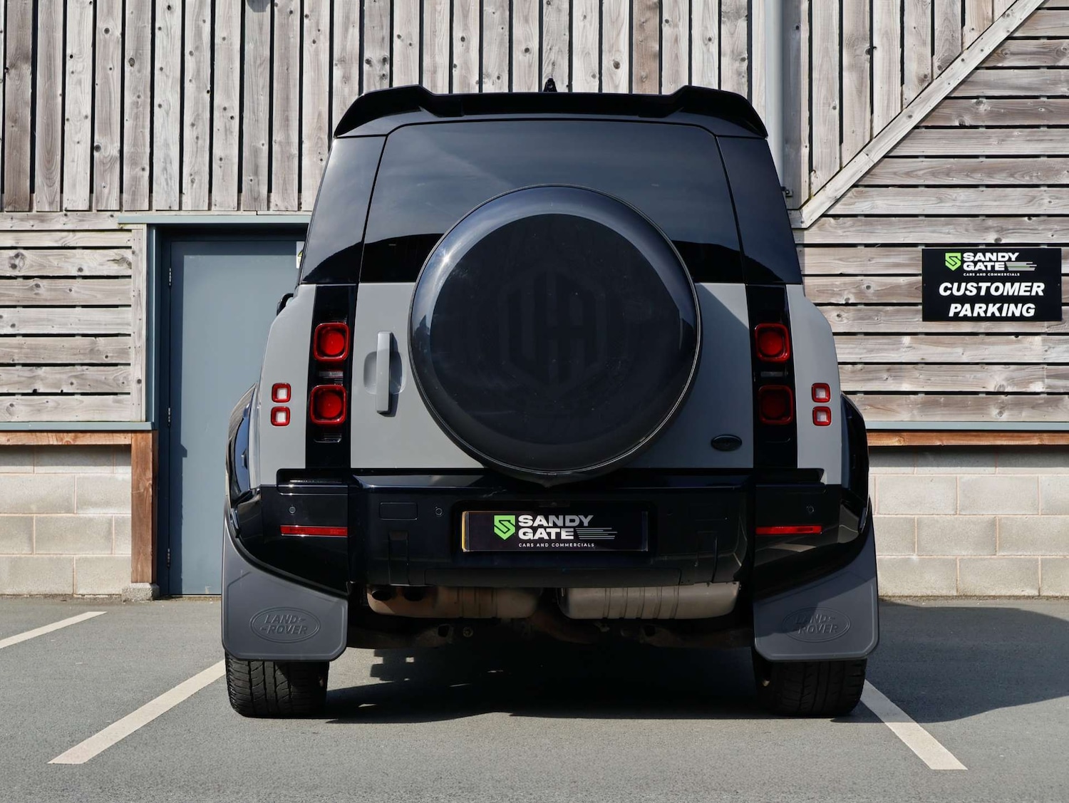 Used Land Rover Defender 2023 for sale - 77963166: Photo 6