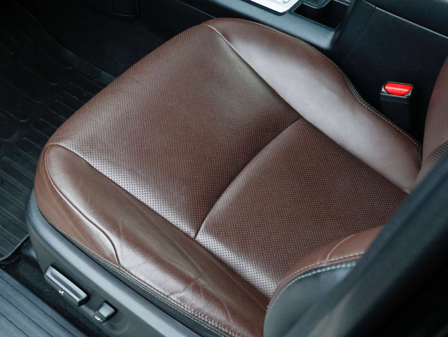 Used Toyota Land Cruiser 2019 for sale - 77038558: Photo 40