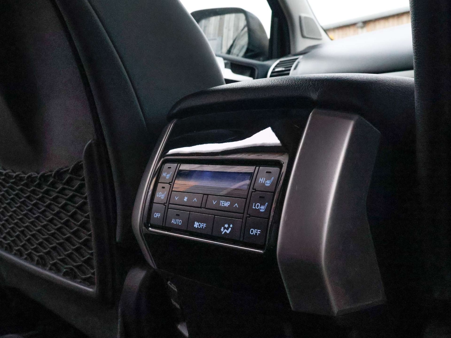 Used Toyota Land Cruiser 2019 for sale - 77038558: Photo 47