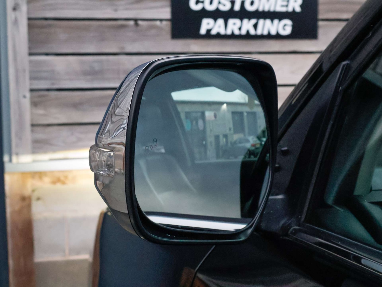 Used Toyota Land Cruiser 2019 for sale - 77038558: Photo 49