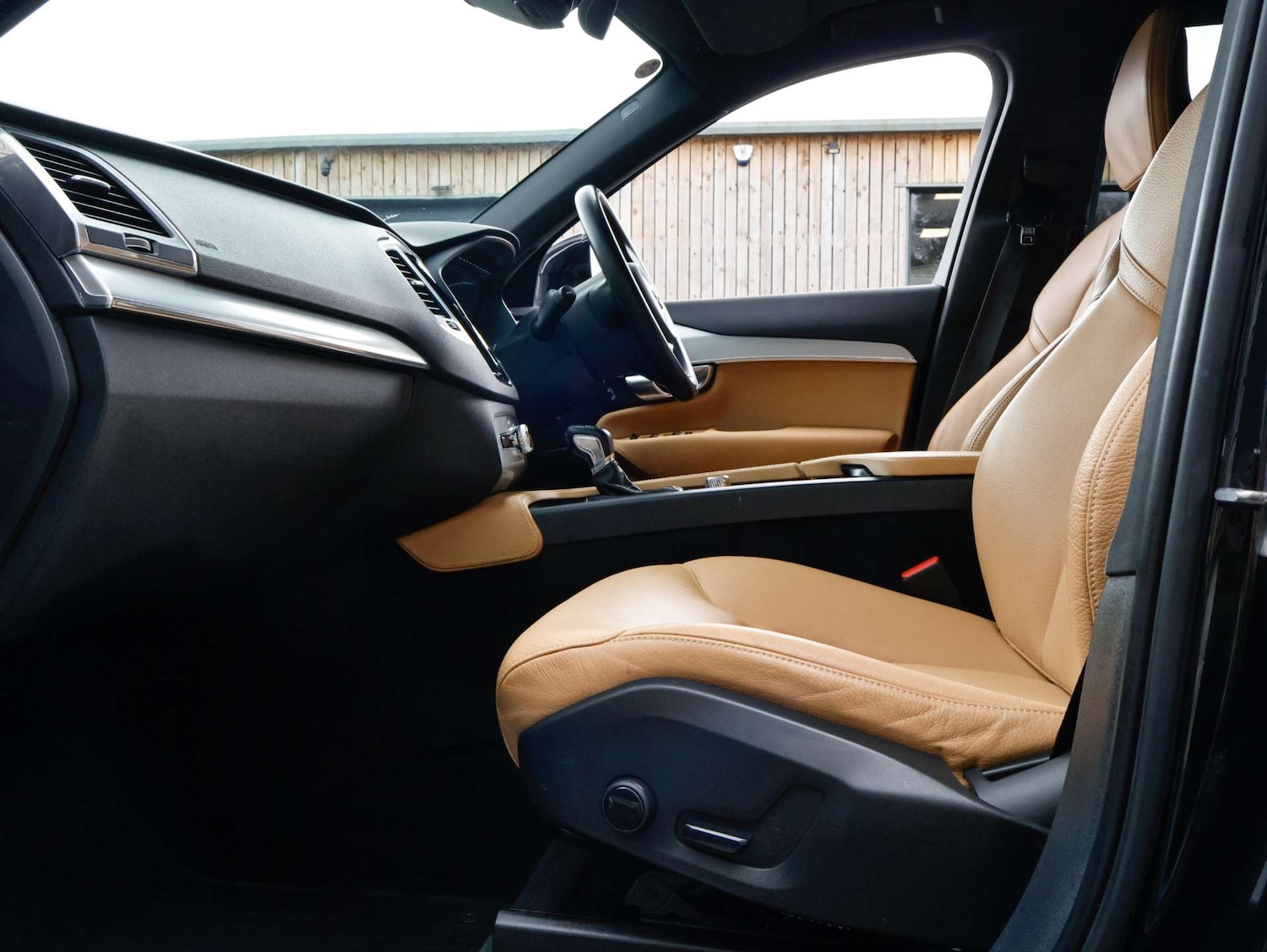 Used Volvo XC90 2018 for sale - 77946407: Photo 28