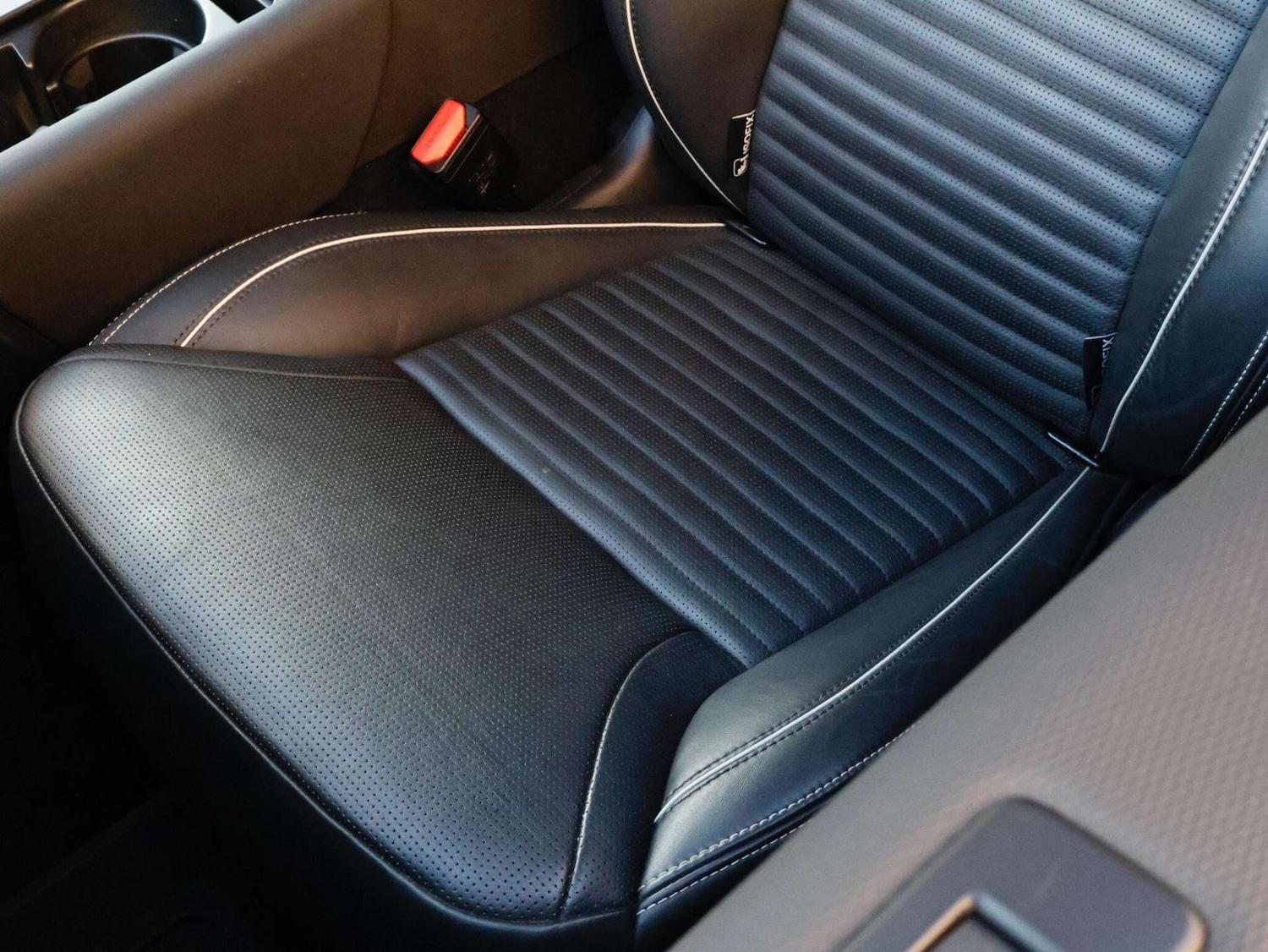 Used Land Rover Discovery 2022 for sale - 76961235: Photo 28