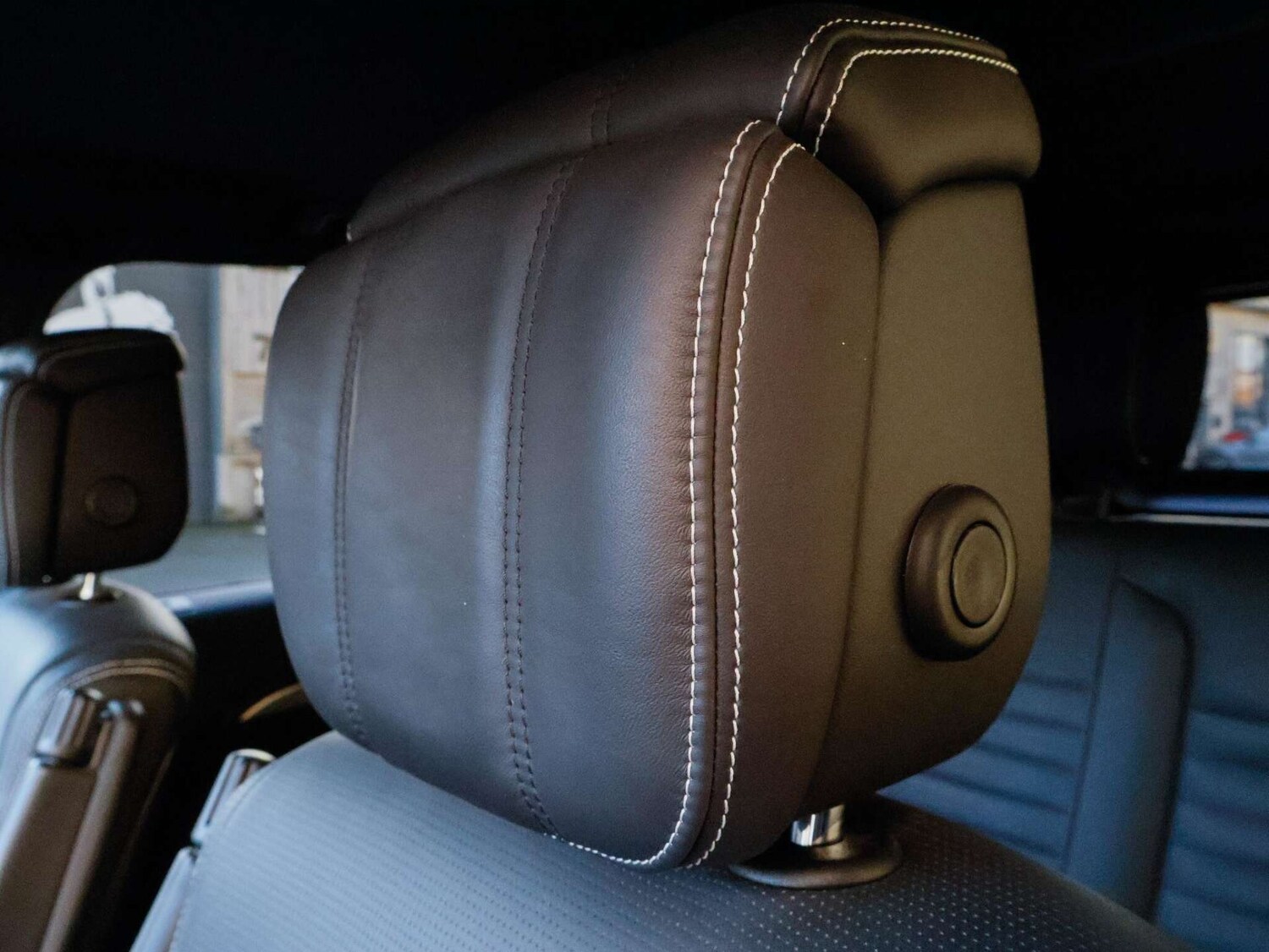 Used Land Rover Discovery 2022 for sale - 76961235: Photo 29