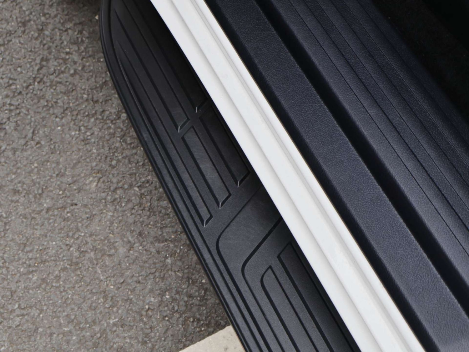 Used Toyota Land Cruiser 2021 for sale - 77198022: Photo 44