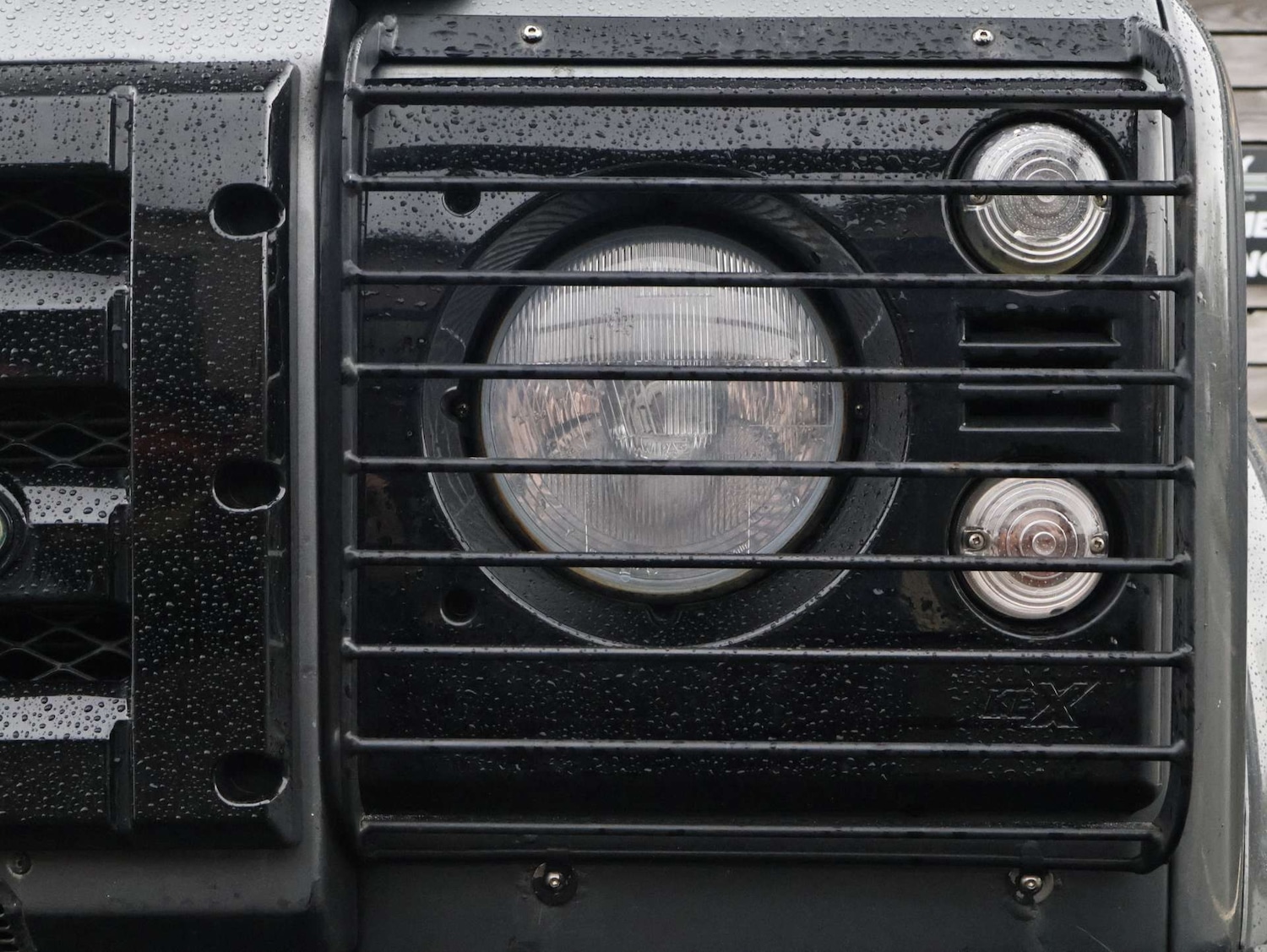 Used Land Rover Defender 90 2013 for sale - 77200713: Photo 15