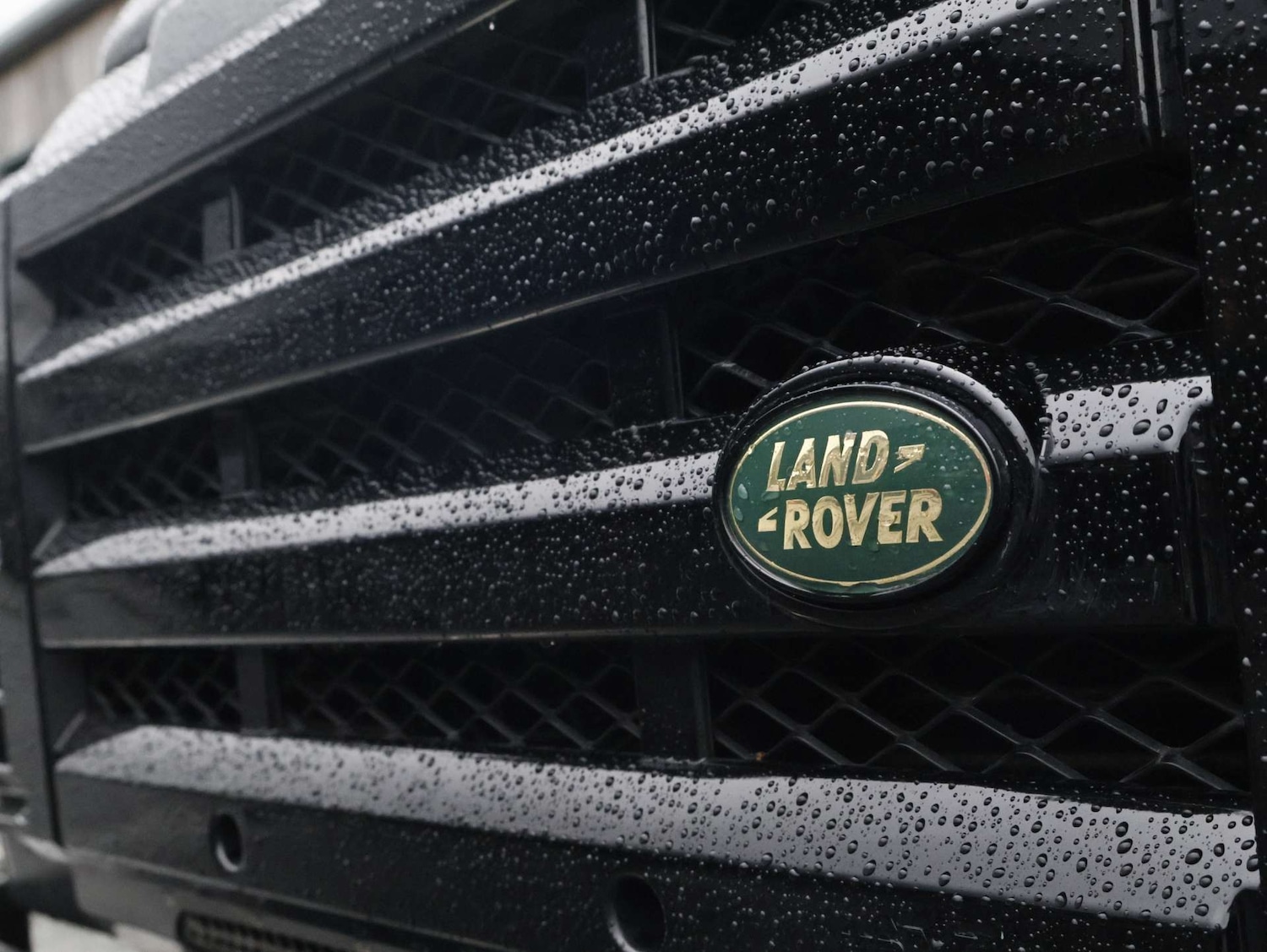 Used Land Rover Defender 90 2013 for sale - 77200713: Photo 40