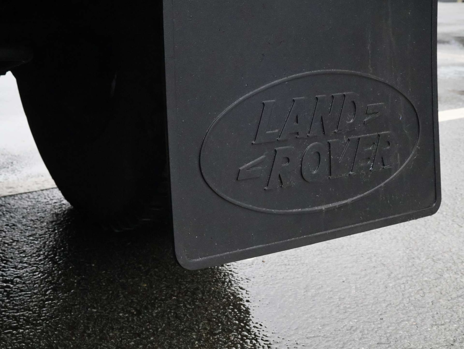 Used Land Rover Defender 90 2013 for sale - 77200713: Photo 48