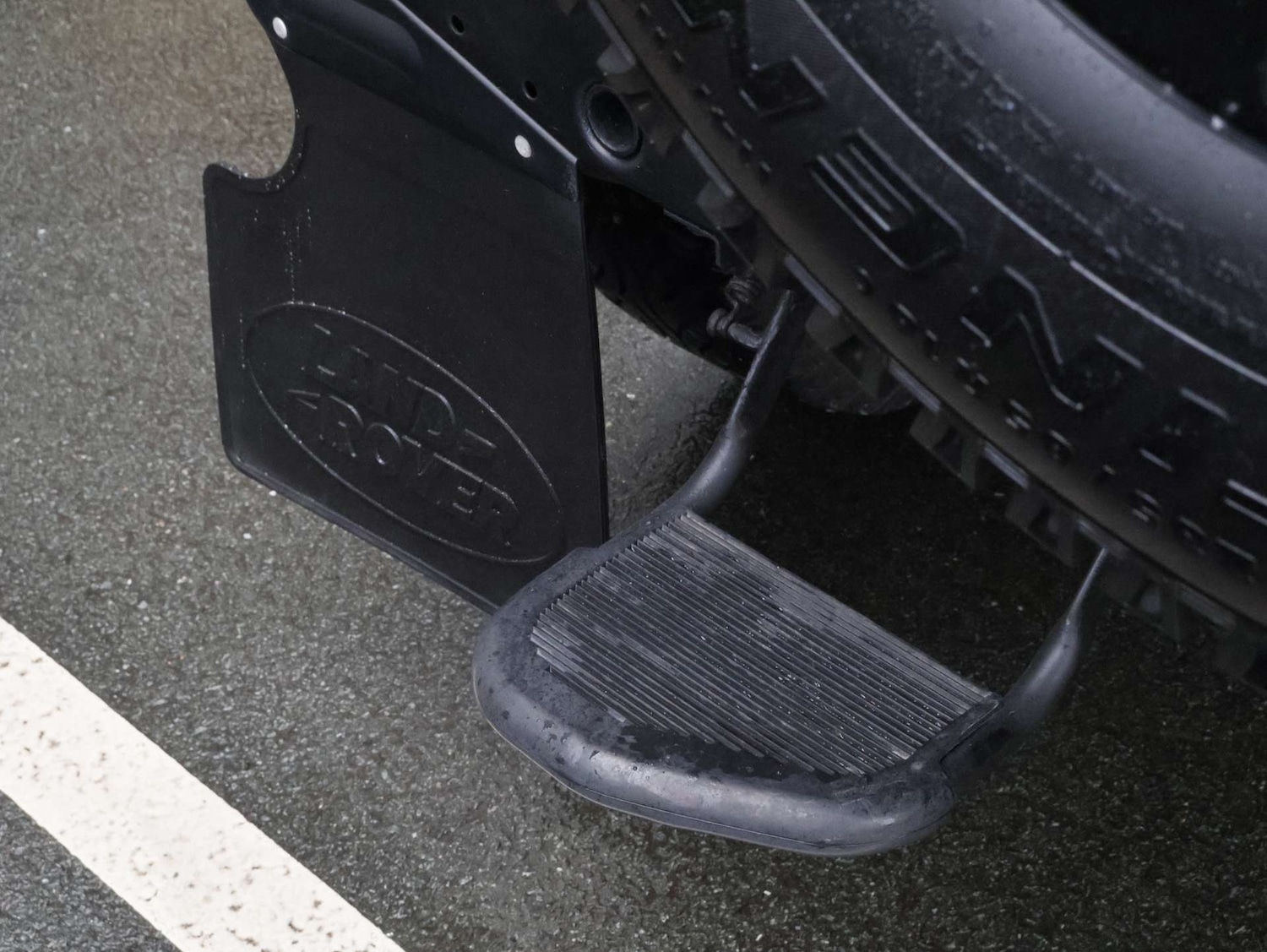 Used Land Rover Defender 90 2013 for sale - 77200713: Photo 49