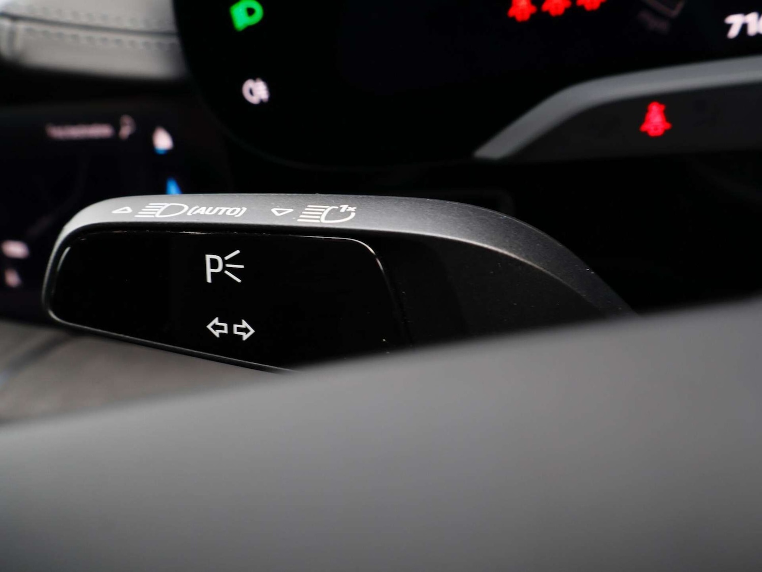 Used Porsche Taycan 2023 for sale - 76961242: Photo 26