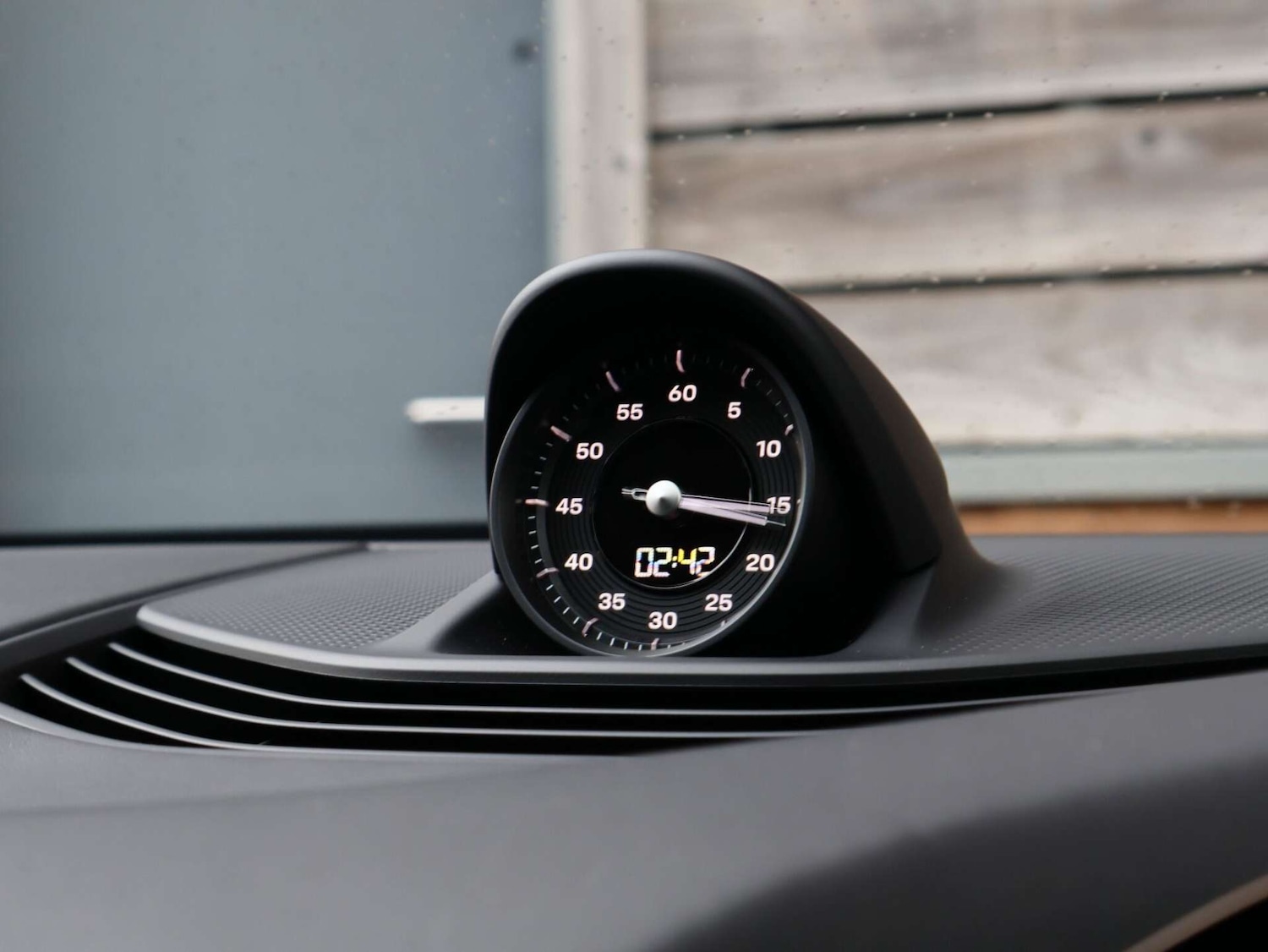 Used Porsche Taycan 2023 for sale - 76961242: Photo 29