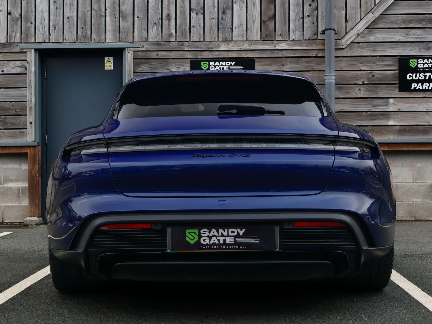 Used Porsche Taycan 2023 for sale - 76961242: Photo 6