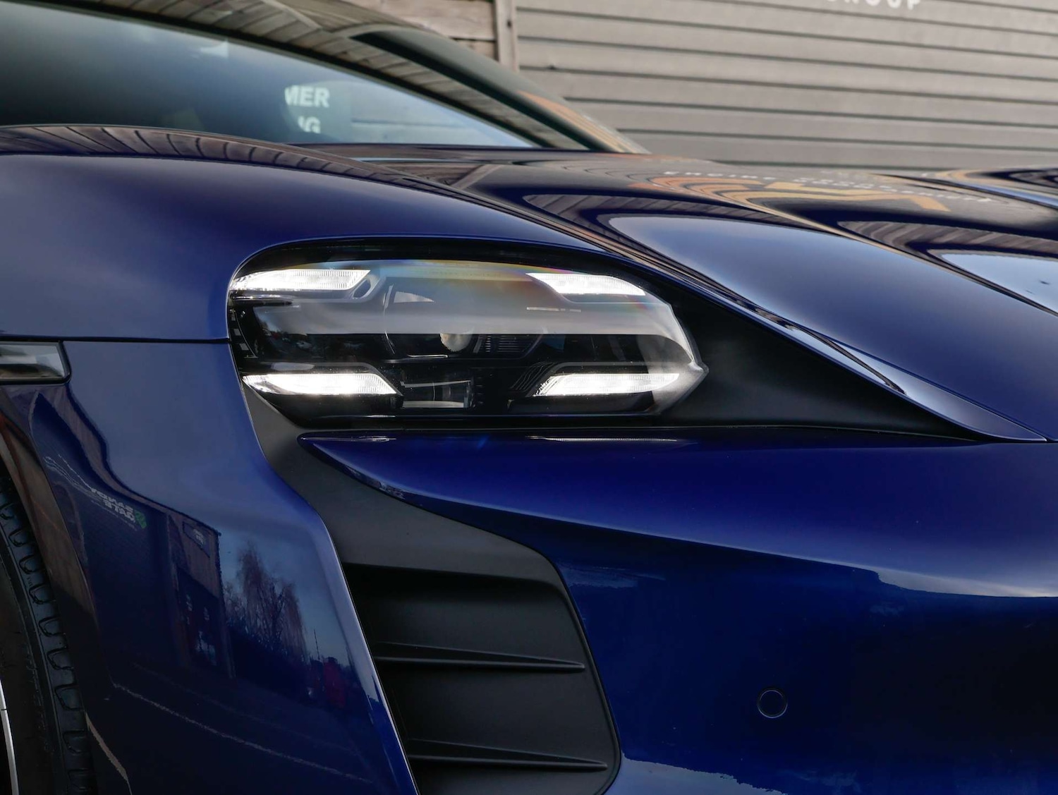 Used Porsche Taycan 2023 for sale - 77023569: Photo 13