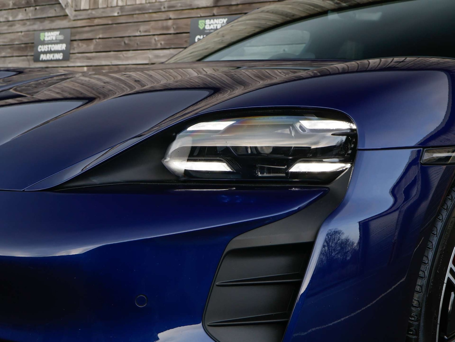 Used Porsche Taycan 2023 for sale - 77023569: Photo 14