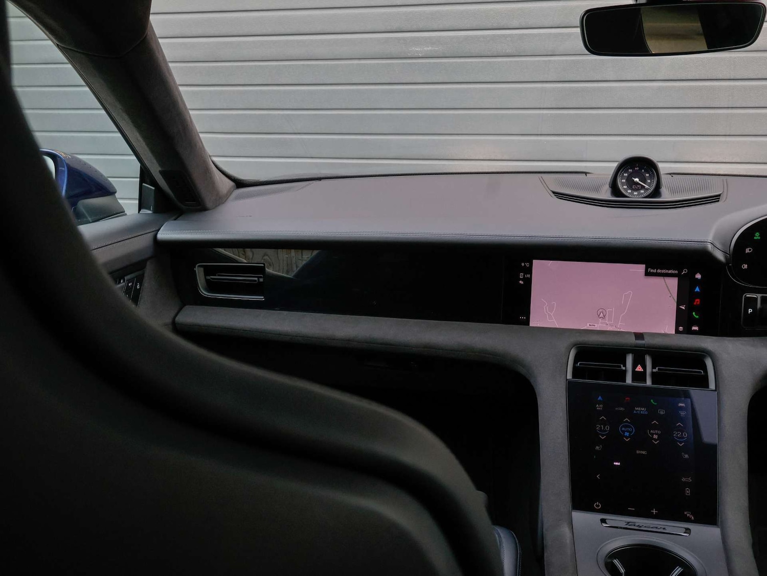 Used Porsche Taycan 2023 for sale - 77023569: Photo 20