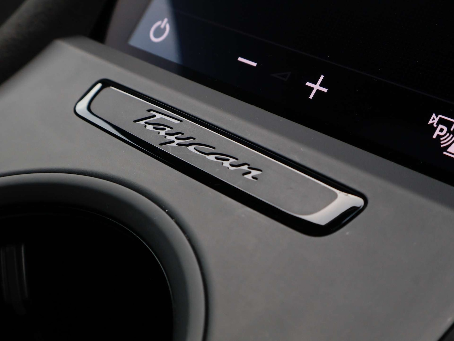 Used Porsche Taycan 2023 for sale - 77023569: Photo 31