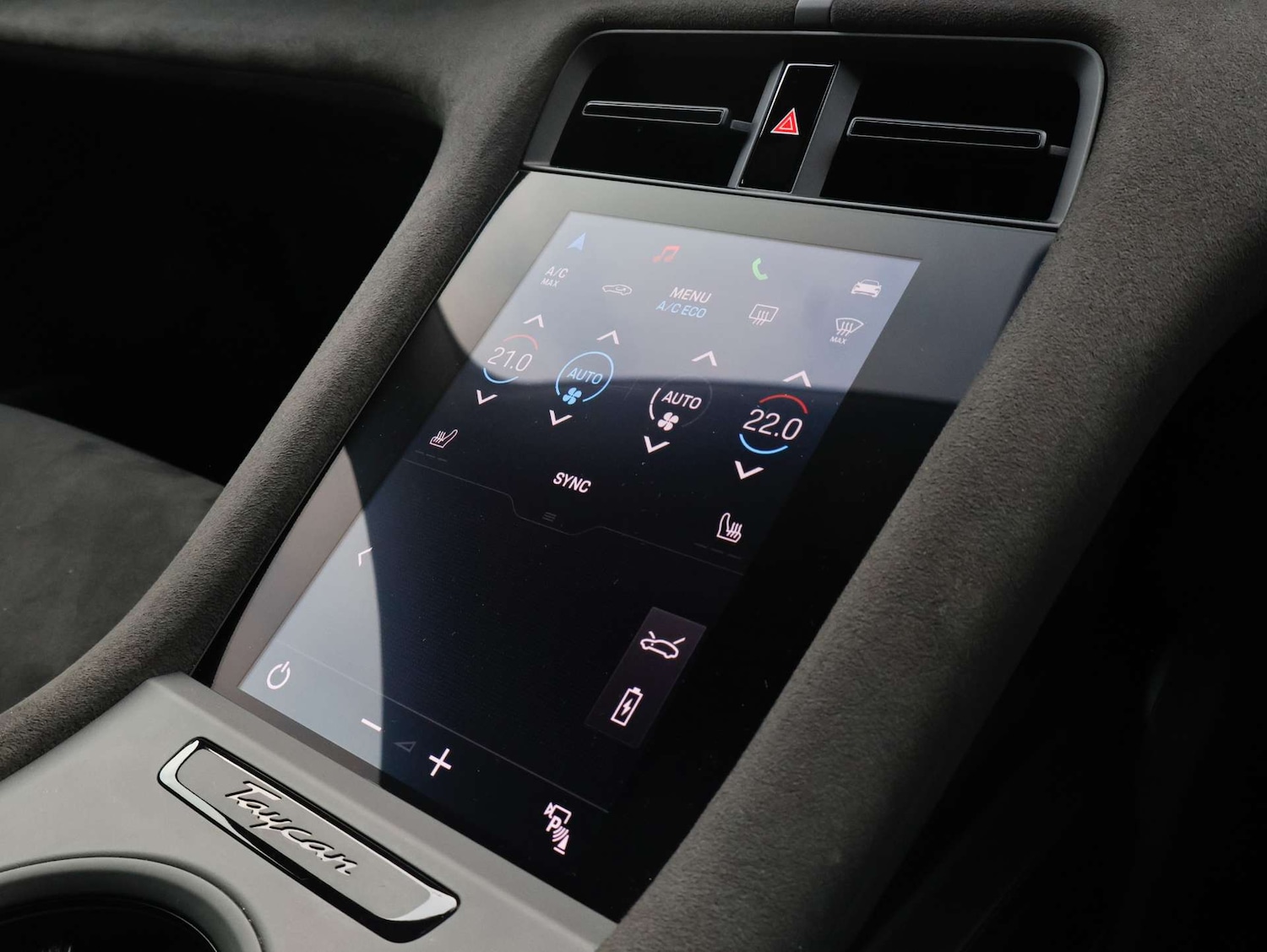 Used Porsche Taycan 2023 for sale - 77023569: Photo 32