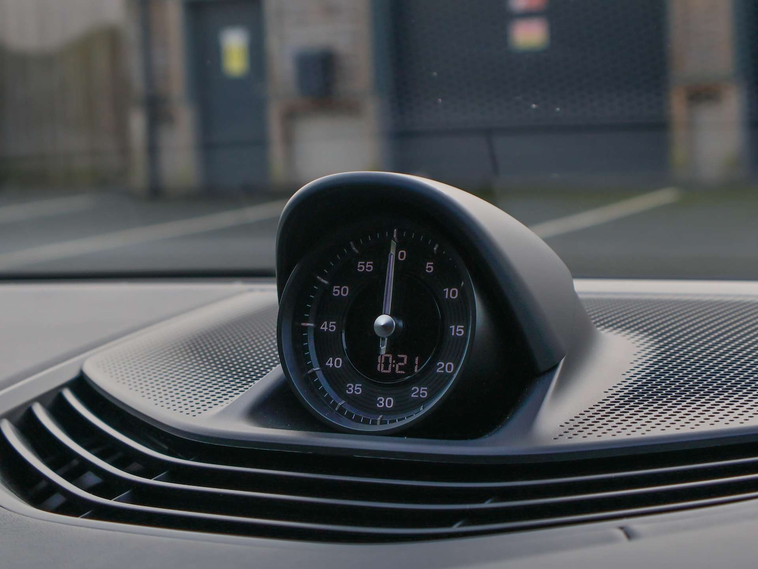 Used Porsche Taycan 2023 for sale - 77023569: Photo 33