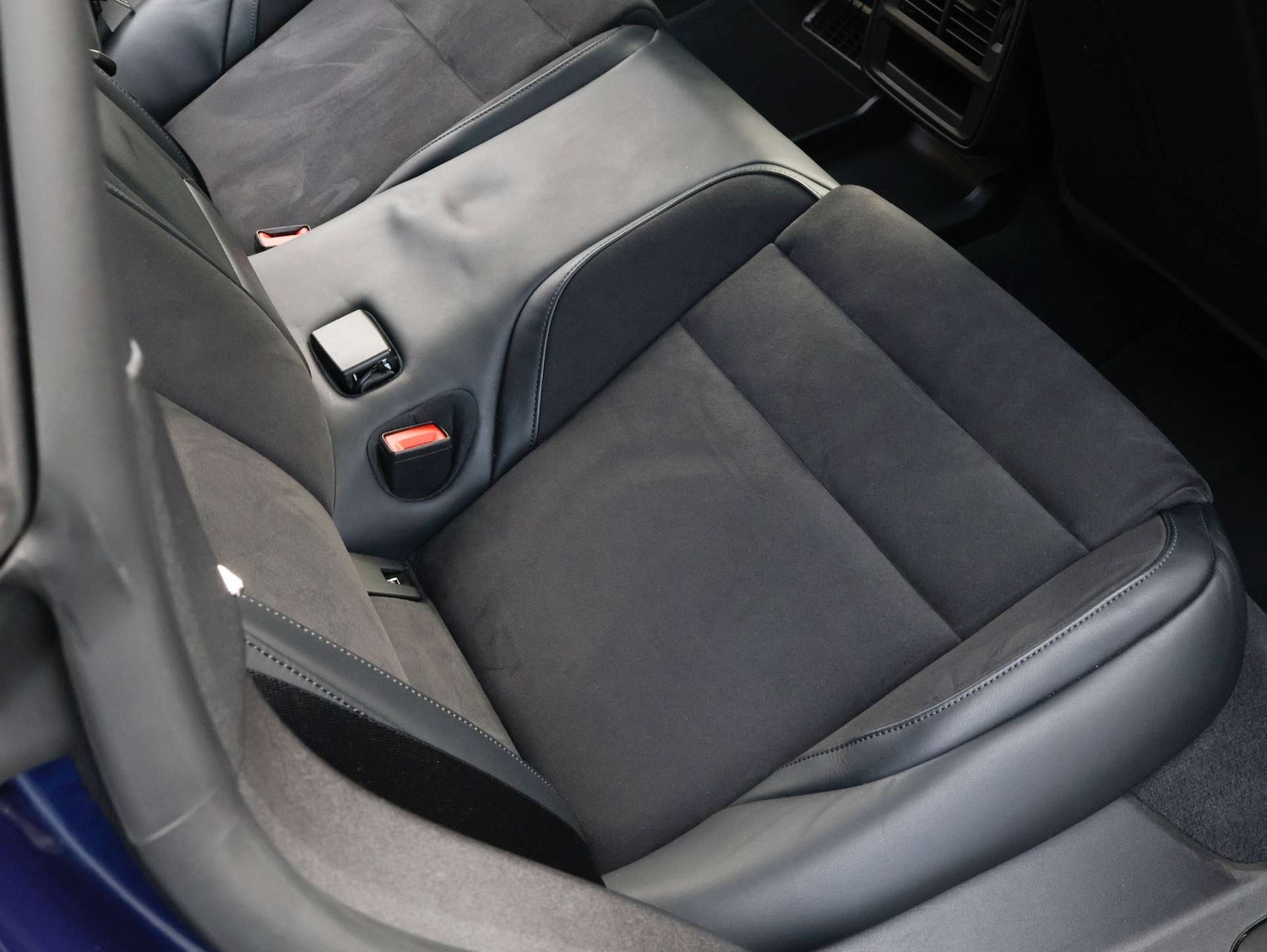 Used Porsche Taycan 2023 for sale - 77023569: Photo 48