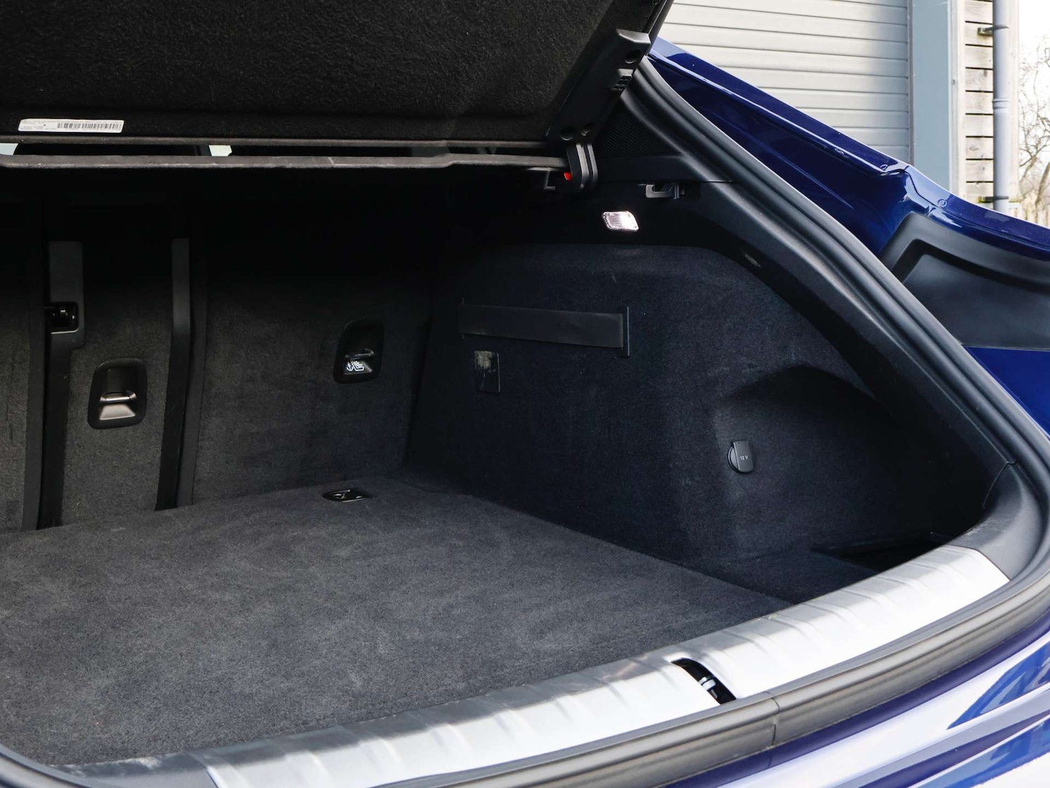 Used Porsche Taycan 2023 for sale - 77023569: Photo 55