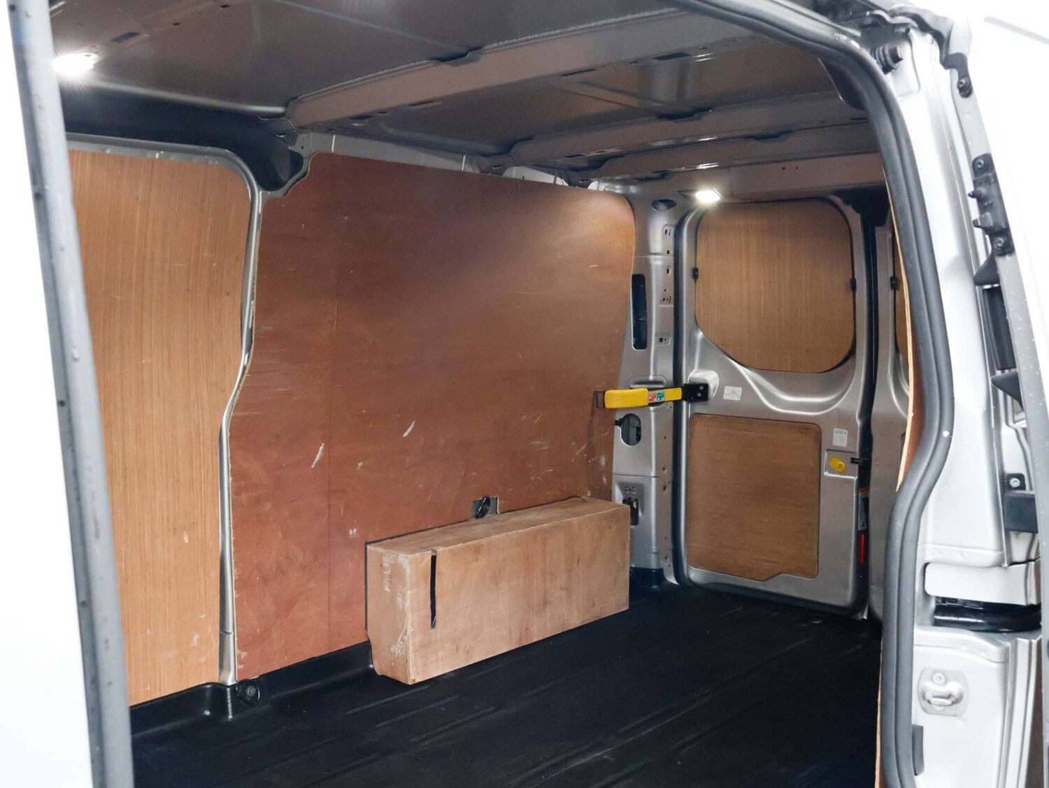 Used Ford Transit Custom 2021 for sale - 78068084: Photo 21