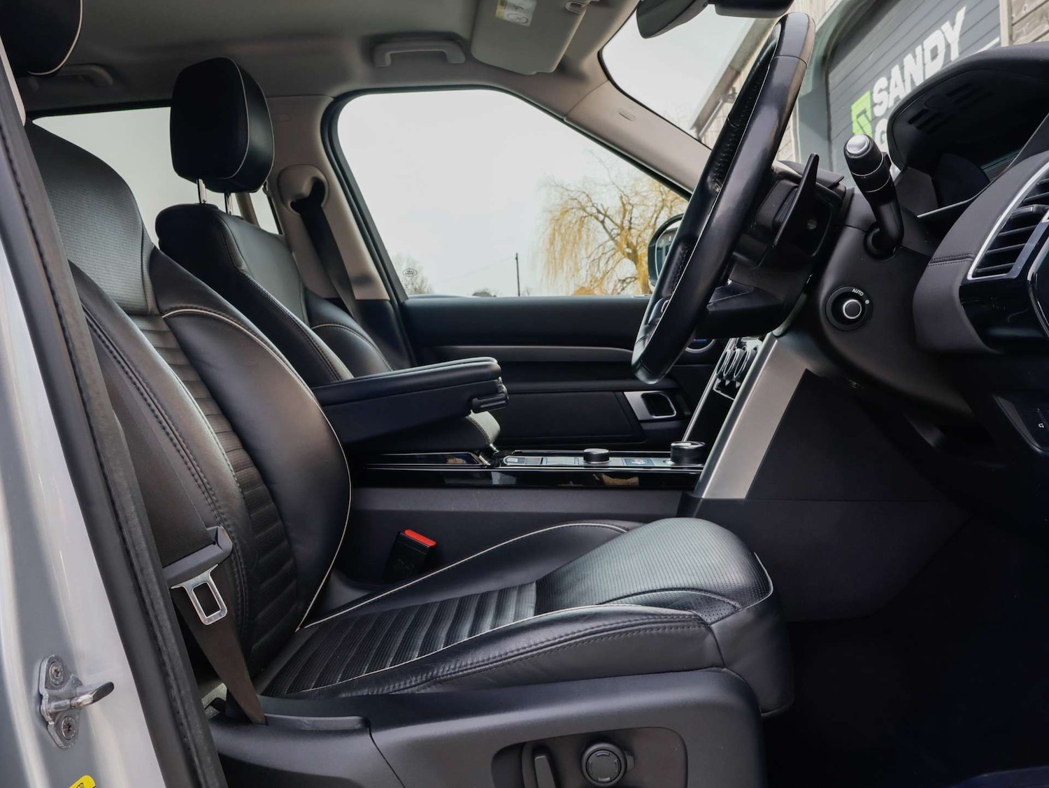 Used Land Rover Discovery 2020 for sale - 77617141: Photo 25