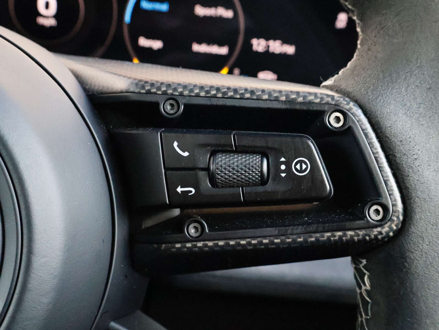 Used Porsche Taycan 2023 for sale - 77054924: Photo 20