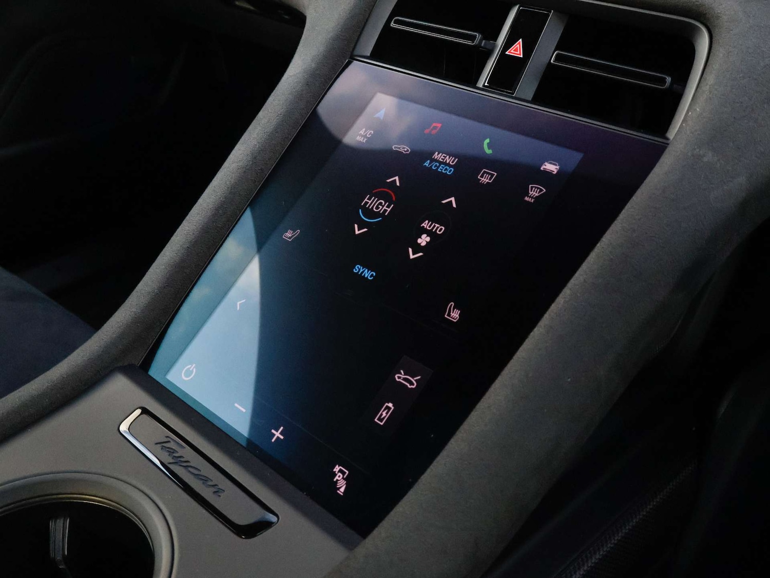 Used Porsche Taycan 2023 for sale - 77054924: Photo 30