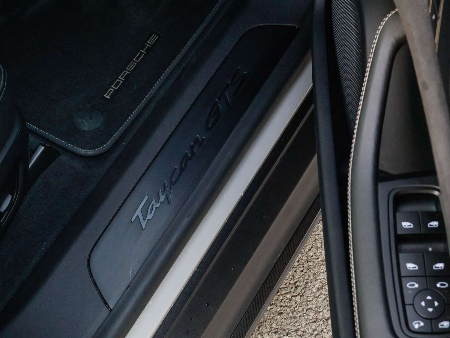 Used Porsche Taycan 2023 for sale - 77054924: Photo 46