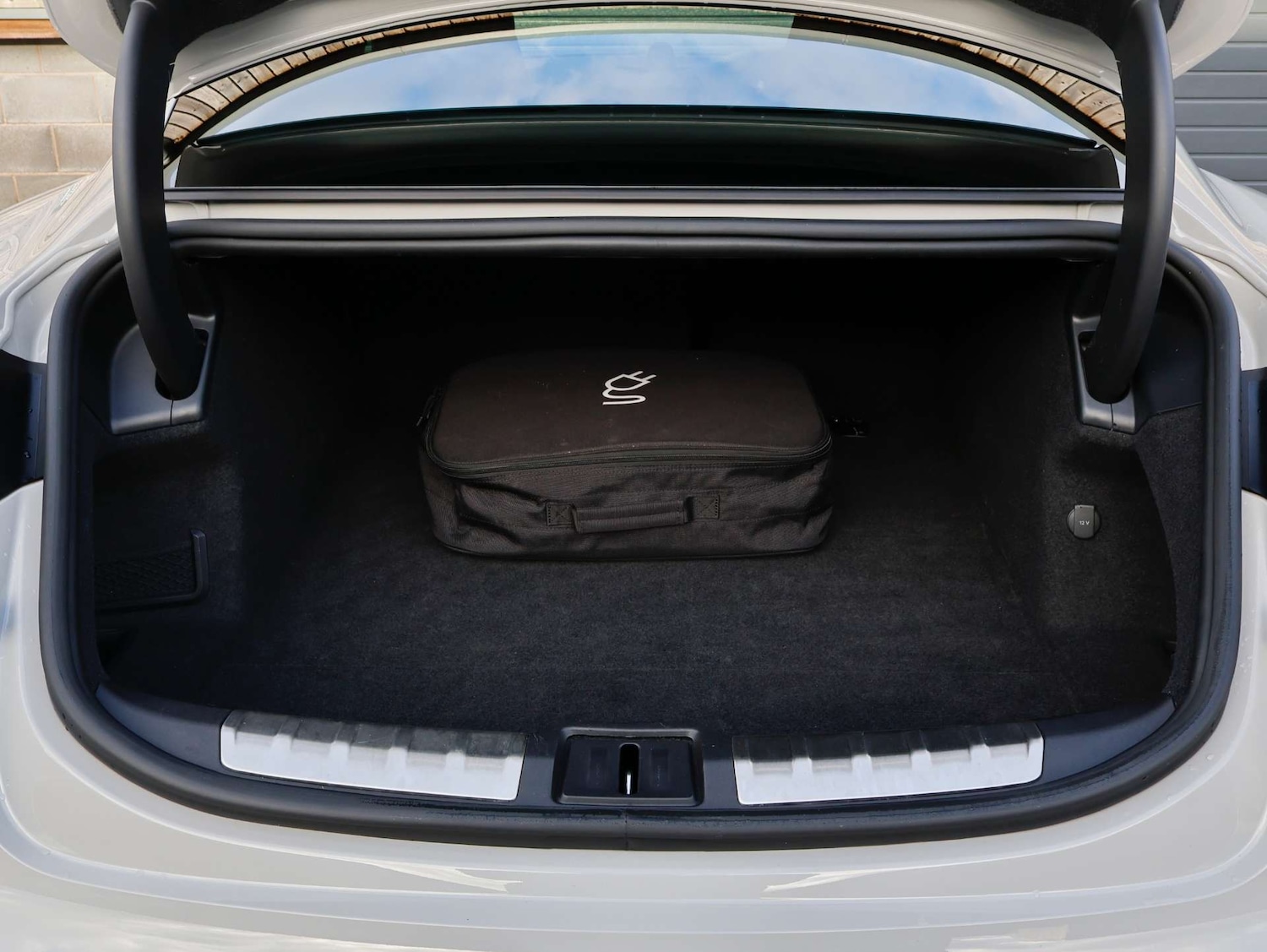 Used Porsche Taycan 2023 for sale - 77054924: Photo 56