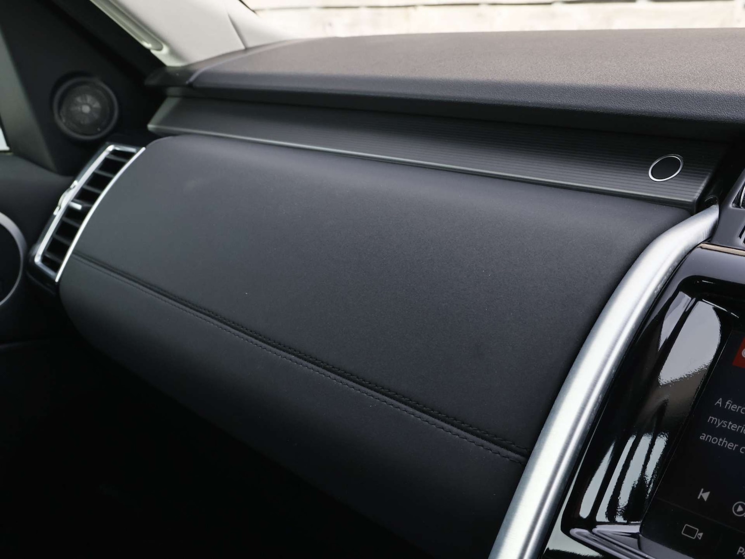 Used Land Rover Discovery 2020 for sale - 77581101: Photo 33