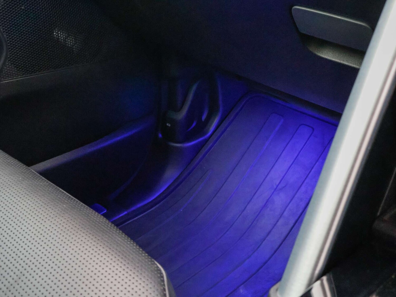 Used Land Rover Discovery 2020 for sale - 77581101: Photo 41