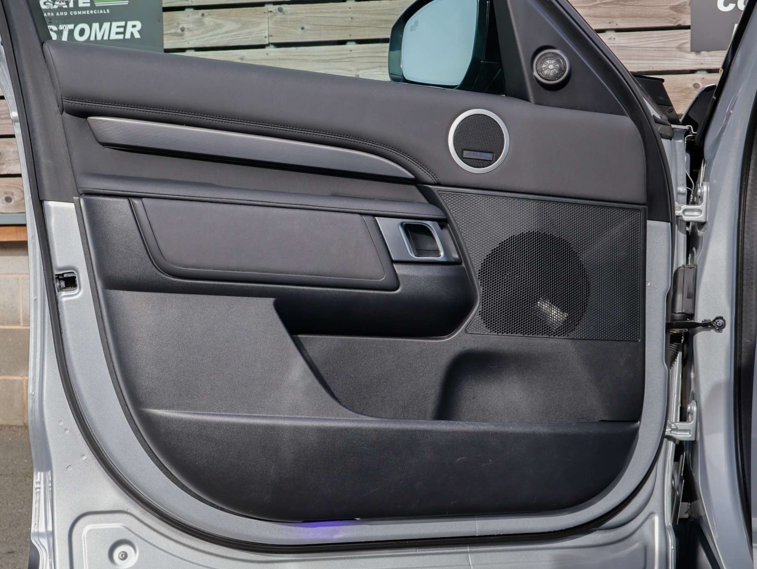 Used Land Rover Discovery 2020 for sale - 77581101: Photo 42