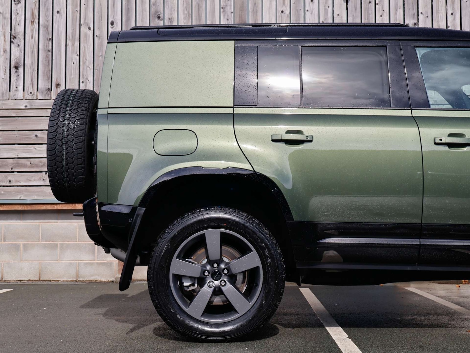 Used Land Rover Defender 2026 for sale - 78014291: Photo 10