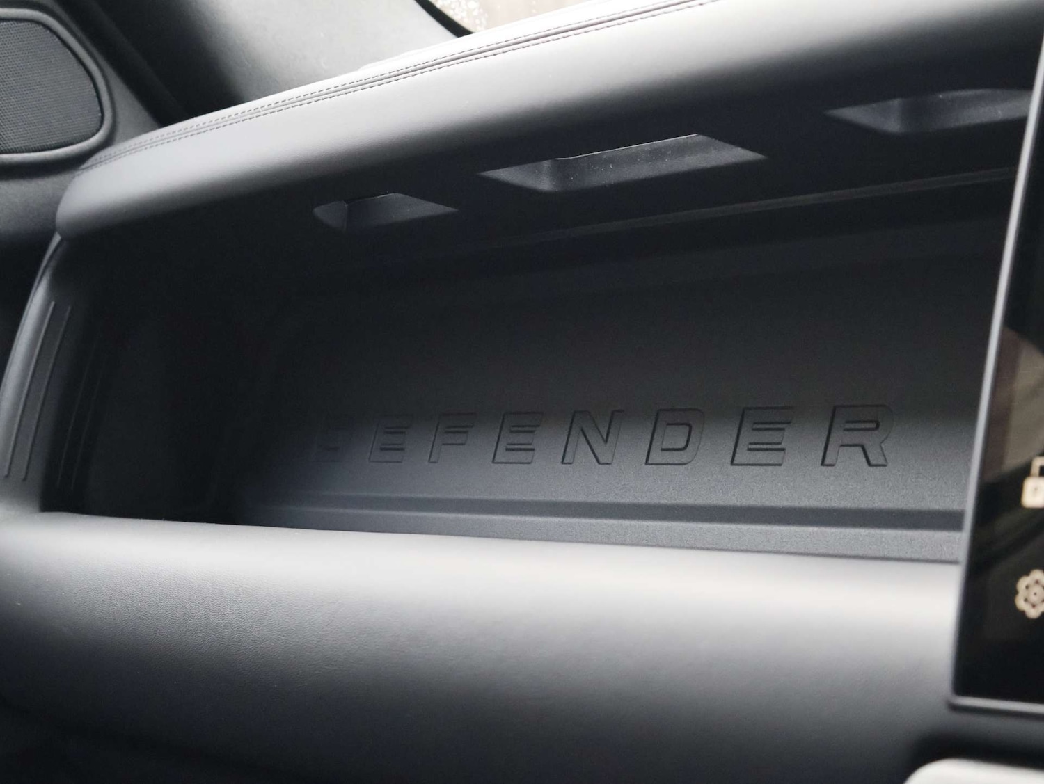 Used Land Rover Defender 2026 for sale - 78014291: Photo 25