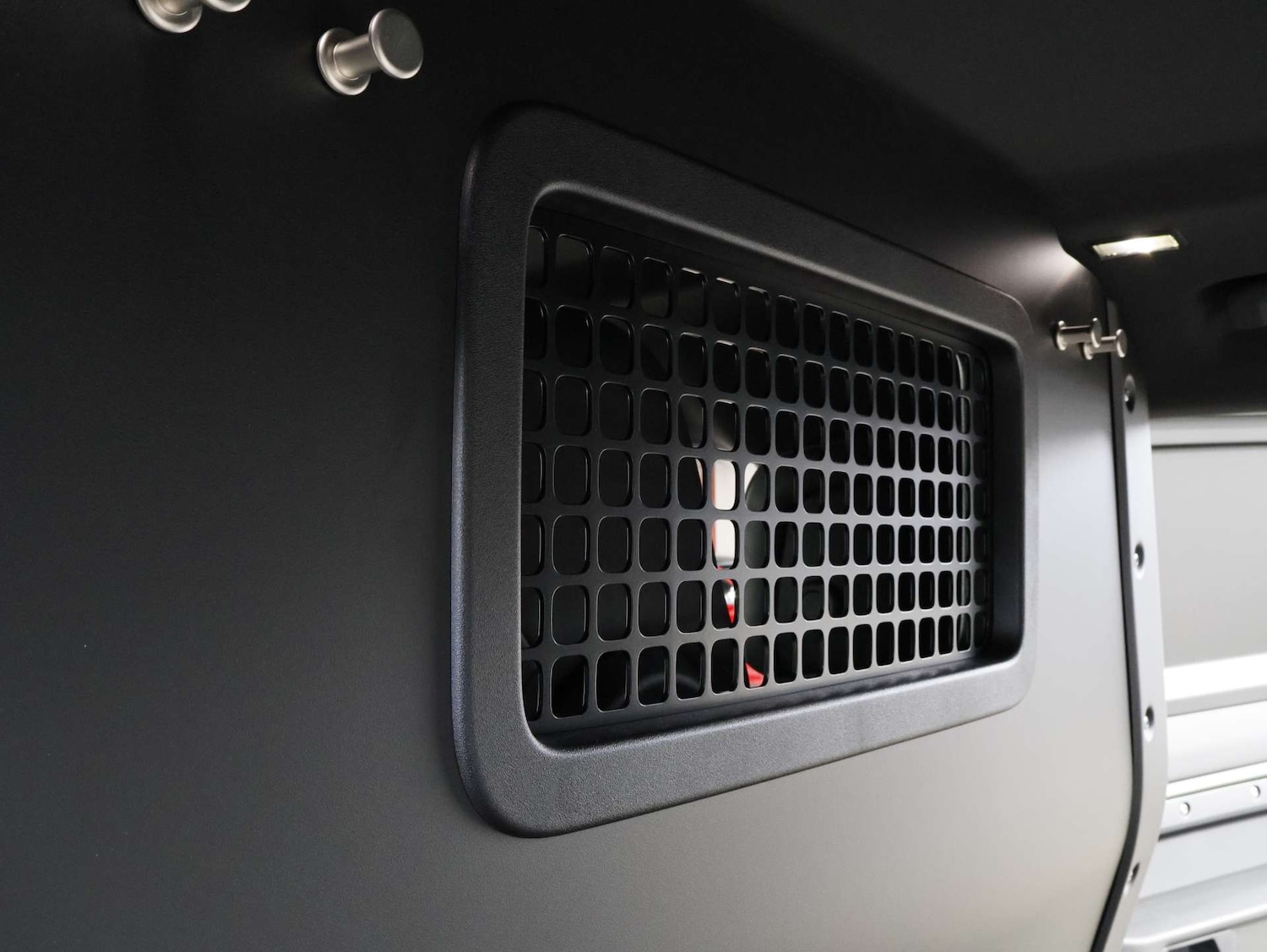 Used Land Rover Defender 2026 for sale - 78014291: Photo 38