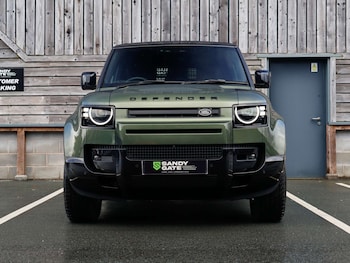 Used Land Rover Defender 2026 for sale - 78014291: Photo