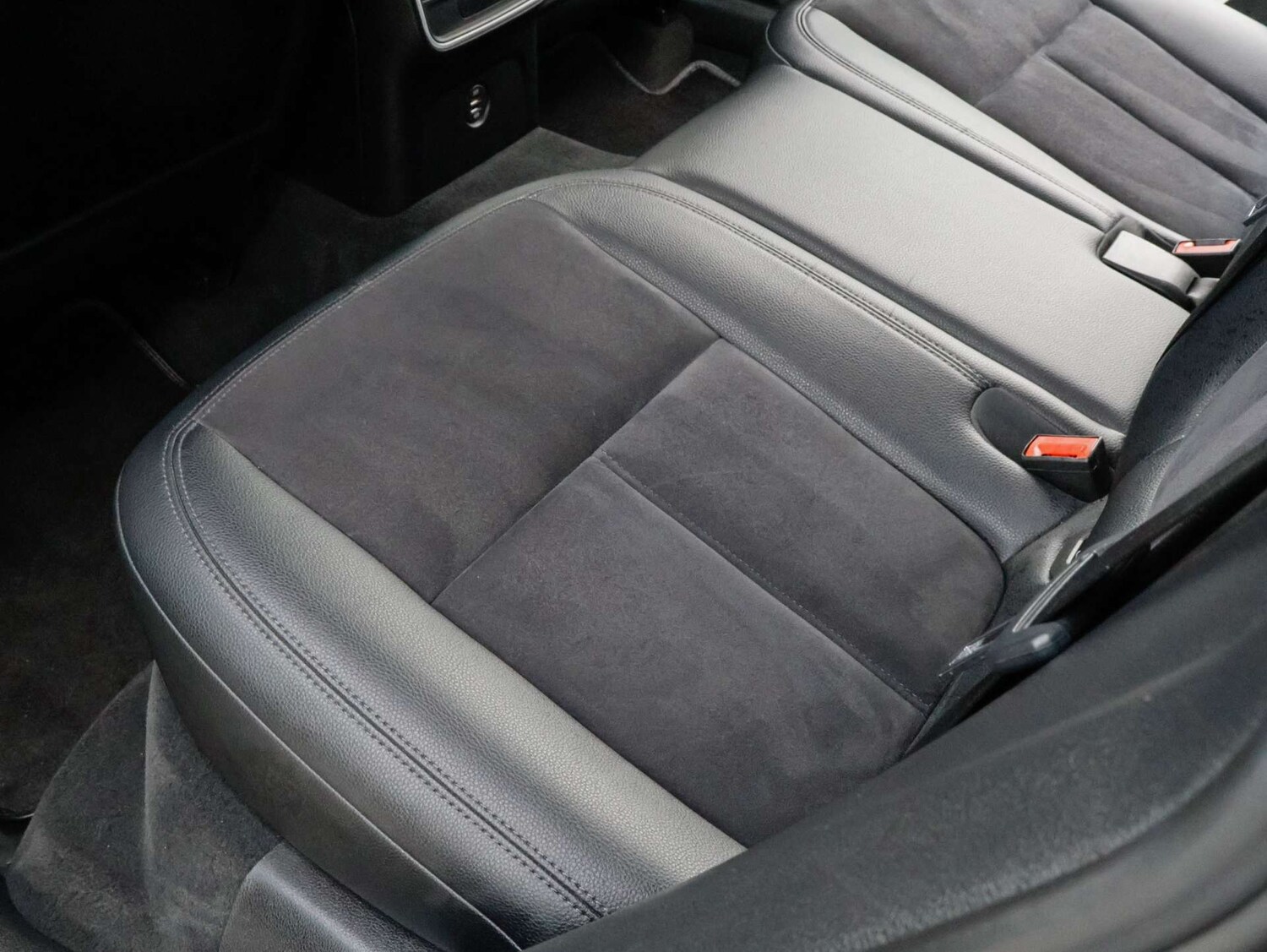 Used Porsche Macan 2017 for sale - 77366815: Photo 36