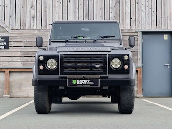 Used Land Rover Defender 90 2015 for sale - 78097377: Photo