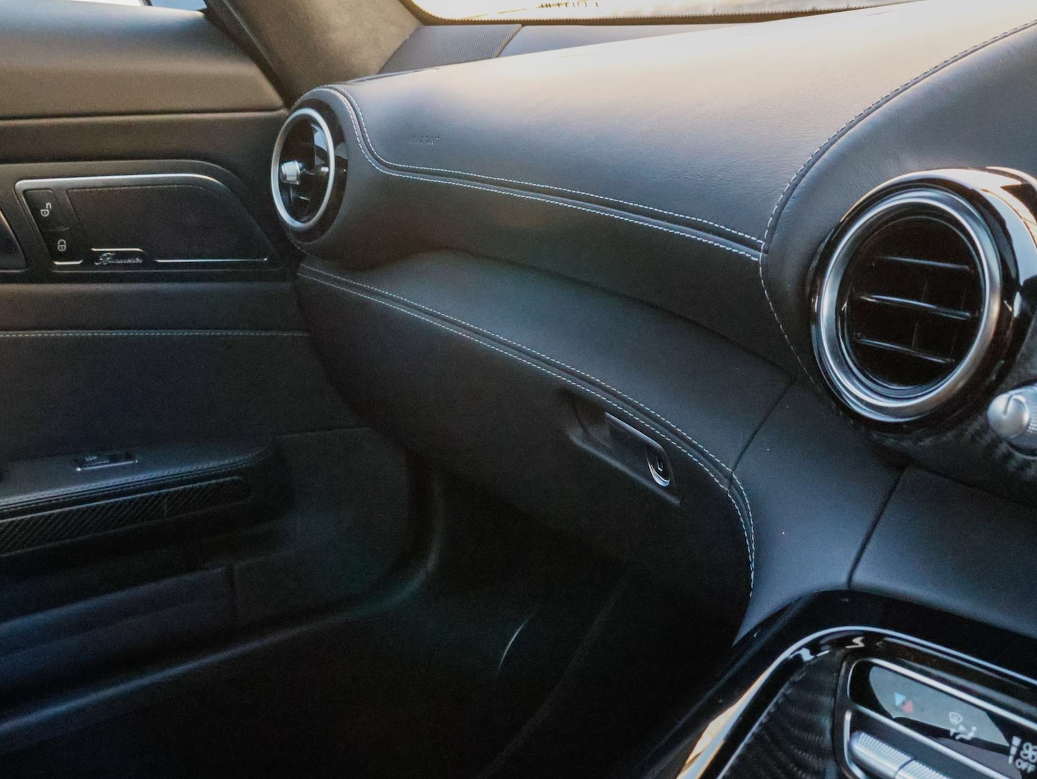 Used Mercedes-Benz AMG GT 2019 for sale - 77087324: Photo 30