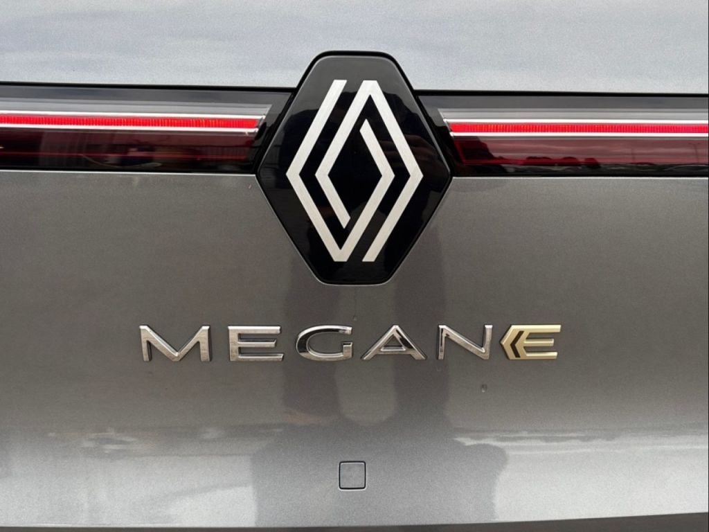 Used Renault Megane E Tech 2022 for sale - 76209928: Photo 23