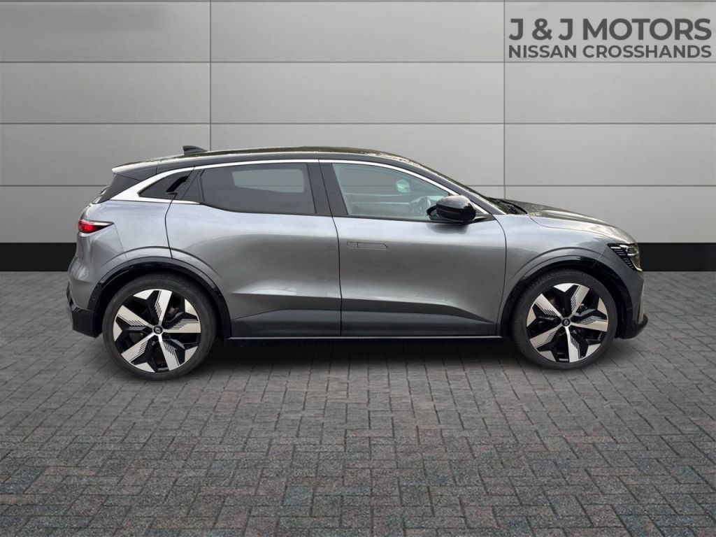 Used Renault Megane E Tech 2022 for sale - 76209928: Photo 8