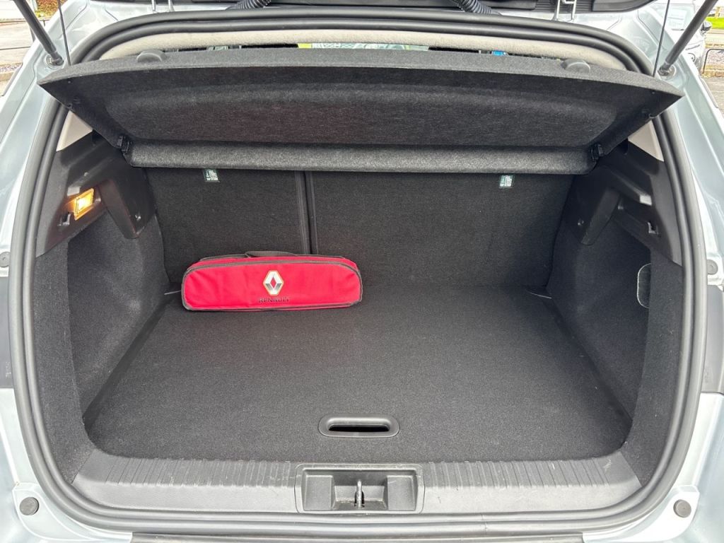 Used Renault Captur 2022 for sale - 77641869: Photo 19