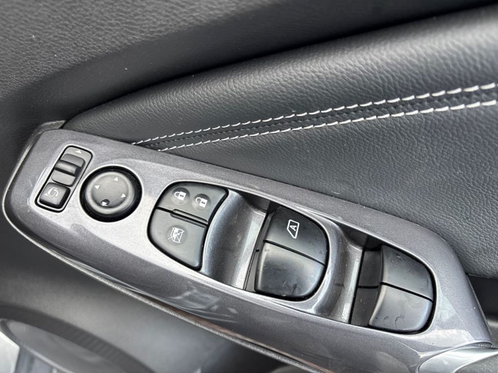 Used Nissan Juke 2023 for sale - 75904438: Photo 12