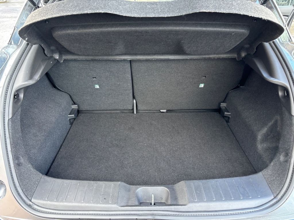Used Nissan Juke 2023 for sale - 75904438: Photo 23
