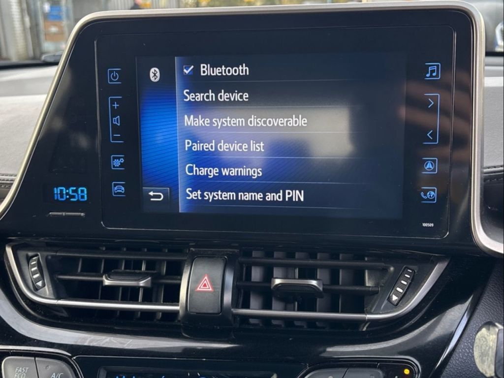 Used Toyota C-HR 2018 for sale - 76918861: Photo 20