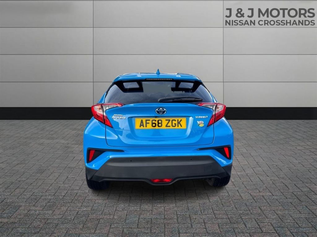 Used Toyota C-HR 2018 for sale - 76918861: Photo 6