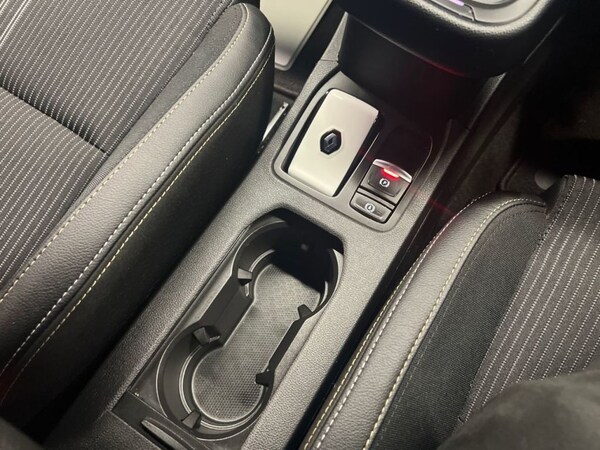 Used Renault Clio 2023 for sale - 75523759: Photo 21