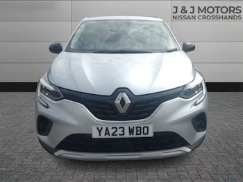 Used Renault Captur 2023 for sale - 75296331: Photo